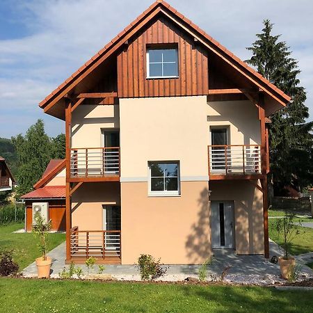 Apartmany Polevsko ภายนอก รูปภาพ